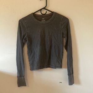 Aerie Small gray cropped shirt